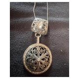 Silver Necklace w/ Pendent