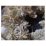 Light up Christmas Reaf