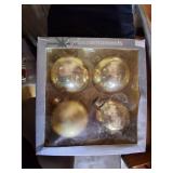 Gold 4 Glass Ornaments