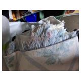 Queen Blanket/Quilts