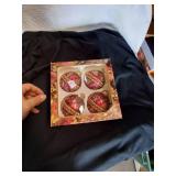 Renaissance Exquisite Glass Christmas Ornaments