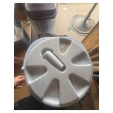 Rubbermaid Drink Cooler