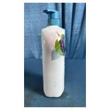 Olay Fresh Radiance Body Wash with Birch Water & Lavender