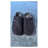Isotoner Black Memory Foam House Slippers - Retail: $15