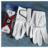 Bridgestone Tour B-RX Golf Balls (White  2/3pk) and White Members Mark Golf Gloves