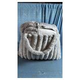 Members Mark Faux Fur Comforter Set - Full/Queen Size