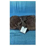 Luxury Plush Brown and White Throw Blanket