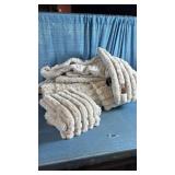 FREY Fluffy Plush King Sized Comforter w 2 Macyhing Pillow Cases