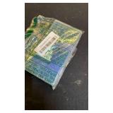 LAIDANLA 800PCS Glass Beads Blue Color Crystal Beads Assorted Crystal Beads with Container Box for DIY Necklace Bracelet Earring Jewelry Making - Retail: $10