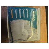 PlushDeluxe Premium Bamboo Mattress Protector  Full Size, Waterproof, and Ultra Soft Breathable Noiseless Washable Bed Mattress Cover for Comfort and Protection - White - Retail: $36