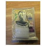 Clothes Price Label Tagging Gun, Labeler Clothing Tag Attacher with 1000(±50) White Barbs Fasteners and 5 Extra Steel Needles - Retail: $8