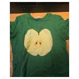 Green Apple Easy Funny Matching Halloween Costume Men Women T-Shirt Medium  - Retail: $15