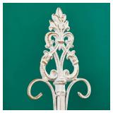Wreath Stands for Display, Retro White Standing Wreath Holder, Wrought Iron Wreath Hanger Stand, Fleur-De-Lis Tall Floor and Tabletop Christmas Wreath Stands for Porch, New Year Wreath, Party Decor - 