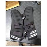 NATURELUX Weighted Vest with Reflective Stripe and Adjustable Buckle Straps, Black, 15 lbs