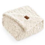 Cozy Bliss Faux Fur Throw Blanket for Couch, Fuzzy Soft Plush Thick Warm Fluffy Reversible Wave Textured Blanket for Sofa Bedroom Living Room, 55 * 70 Inches Cream White