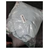 YAGEANNL Knit Throw Blanket for Couch, Lightweight Sofa Throw Blankets with Fringe Tassel, Cozy Super Soft Knitted Blanket for Couch Bed Sofa Chair Living Room Gift, Light Blue, 50x 60