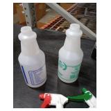 Uineko Plastic Spray Bottle (2 Pack, 24 Oz, 2 Colors) Heavy Duty All-Purpose Empty Spraying Leak Proof Mist Water Bottles for Cleaning Solutions Plants Essential Oils Hair Pet with Adjustable Nozzle