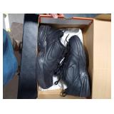Nike Air Monarch IV (4E) Black/Black, SIZE 9.5
