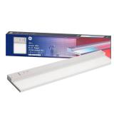GE 24\" Undercabinet Light Fixture