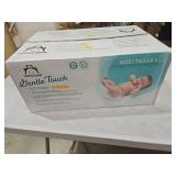 Amazon Brand - Mama Bear Gentle Touch Diapers, Size 1, 200 Count (4 packs of 50)