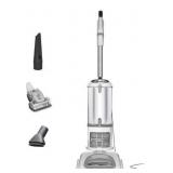 Shark | Upright Vacuum Cleaner | Navigator Lift-Away | Swivel Steering | HEPA Filter | Vacuum for Pet Hair | Crevice Tool & Dusting Brush Included | For Carpets & Hard Floors | White/Silver
