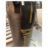 Everlast Durable Heavy Punching Bag Kit, Black (SEE DETAILS)  - Retail: $109