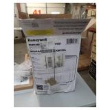 Honeywell Energy Star 30-Pint Dehumidifier with Washable Filter *Tested/ Powers On  - Retail: $429