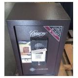 Cannon Landmark LM3220 Digital Safe - Retail: $779