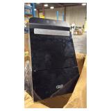 Gevi Professional ice maker (little bit of top damage)