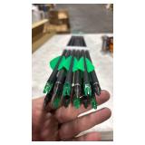 31inch Carbon Arrow Archery Targeting Practice Hunting Arrows for Compound & Recurve Bow with Removable Tips(Pack of 12) - Retail: $0