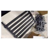 Plastic patio decorative small barriers (pack) - Retail: $0