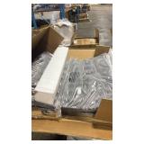 A ANLEOLIFE 8x4x2ft Galvanized Raised Garden Bed Kit, Oval Metal Deep Root Planters for Outdoor Plants Vegetables Flowers Herb, Large Bottomless, 478 Gallon Capacity- Antique White - Retail: $0