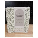 Threshold King Performance Sheet Set - Leaf Pattern - Retail: $45