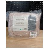 Berkshire Velvetsoft Sheet Set with Two extra Pillowcases. Twin XL - Retail: $65