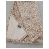 Berkshire Plush Floral Pattern Throw Blanket 60 x 70 - Retail: $32
