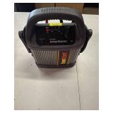 EverStart Maxx VEC010E Jump Starter with Reverse Polarity Alarm