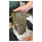 Foxelli Chest Waders, Waterproof 2-ply Nylon/PVC Camo Hunting Fishing Waders for Men and Women with Boots - Retail: $65