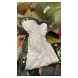 Projection Screen, 84 inch Projector Screen 16:9 Foldable Anti-Crease Portable Projector Movies Screens for Home Theater Outdoor Indoor Support Double Sided Projection - Retail: $13