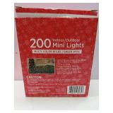 APPEARS NEW - Holiday Style 200 Multi-Color Mini Lights Set