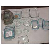 LOT OF MISCELLANEOUS CONTAINERS AND LIDS