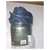 FIELDCREST HERITAGE ONE PANEL 50 IN WIDE X 96 IN LENGTH