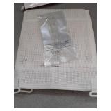 KPH has improved the bath toy holder experience, with the bathtub toy storage adding 6 pockets and a super breathable mesh bath toy storage that dries quickly, bath toy organizerï¼ Easy to use