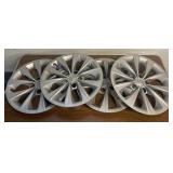 Set of 4 Toyota 15” Hubcaps / Wheel Covers – Silver