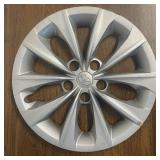 Set of 4 Toyota 15” Hubcaps / Wheel Covers – Silver