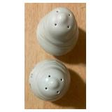 Pfalzgraff Stoneware "Heirloom" Oval Baking Dish, 2 Vegetable/Serving Bowls & Salt & Pepper Shakers