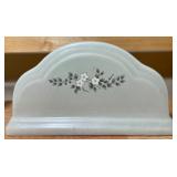 Pfaltzgraff “Heirloom” Glass Tumblers & Napkin Holder Set