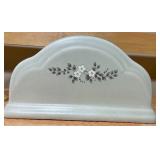 Pfaltzgraff “Heirloom” Glass Tumblers & Napkin Holder Set