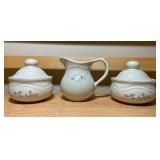 Pfaltzgraff “Heirloom” Sugar & Creamer Set (3 Pc Total)