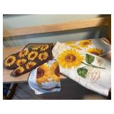 Sunflower Kitchen & Decor Lot