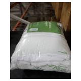 Ultra Soft Full Size Mattress Topper - Viscose Made from Bamboo Pillow Top Mattress Pad for Back Pain Relief - Naturally Cooling for Hot Sleepers, Green